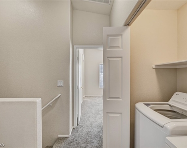2576 Velez Valley Way - Photo Thumbnail 29