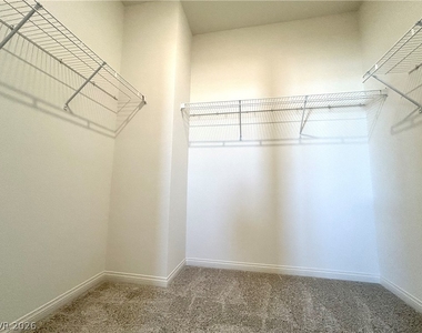 12476 Kings Creek Place - Photo Thumbnail 13