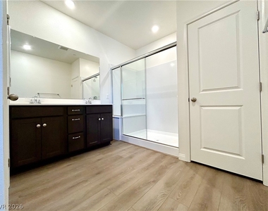 12476 Kings Creek Place - Photo Thumbnail 14