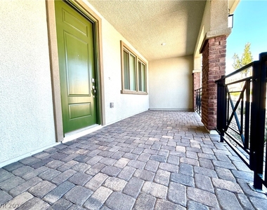 12476 Kings Creek Place - Photo Thumbnail 1