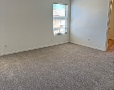 3308 Barada Heights Avenue - Photo Thumbnail 10