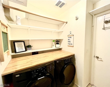 2742 Herron Hills Street - Photo Thumbnail 5
