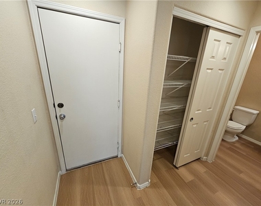 5959 Bristol Crest Lane - Photo Thumbnail 7