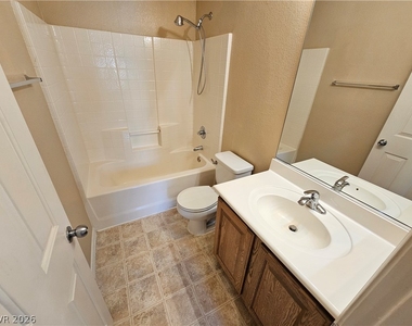 5959 Bristol Crest Lane - Photo Thumbnail 16
