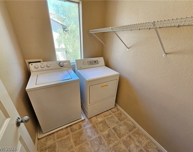 5959 Bristol Crest Lane - Photo Thumbnail 17