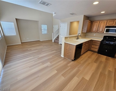 5959 Bristol Crest Lane - Photo Thumbnail 1