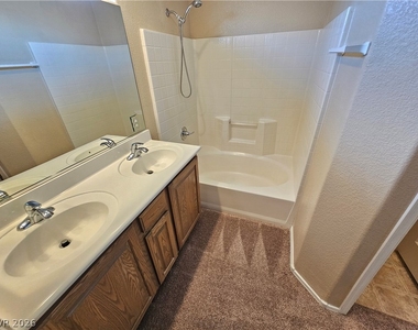 5959 Bristol Crest Lane - Photo Thumbnail 19