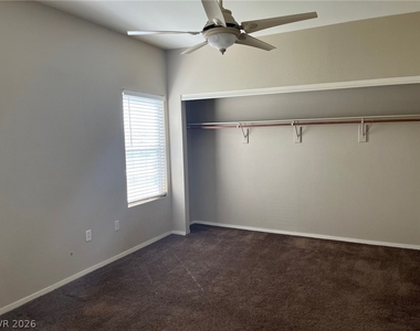 3400 Cabana Drive - Photo Thumbnail 2
