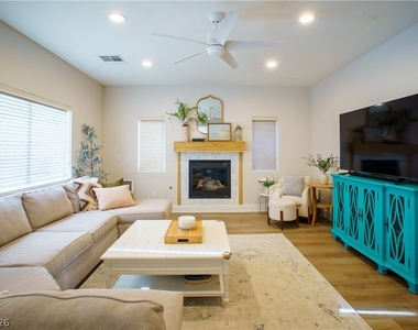 11309 Jasper Grove Avenue - Photo Thumbnail 4