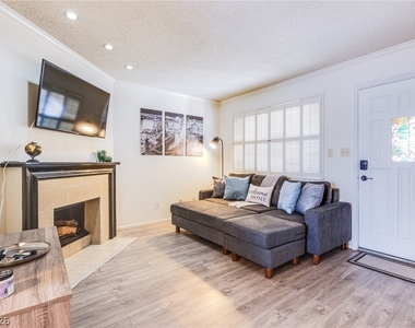 5240 Janfred Court - Photo Thumbnail 1
