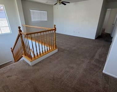718 Thornford Street - Photo Thumbnail 18