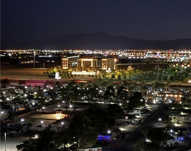 8255 Las Vegas Boulevard - Photo Thumbnail 32