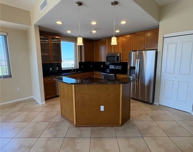 8255 Las Vegas Boulevard - Photo Thumbnail 6