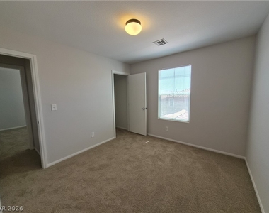 9329 Tonkawa Avenue - Photo Thumbnail 13