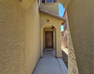 9329 Tonkawa Avenue - Photo Thumbnail 4