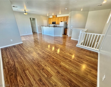 335 Clarence House Avenue - Photo Thumbnail 4