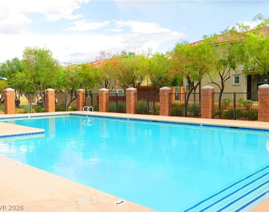 335 Clarence House Avenue - Photo Thumbnail 18