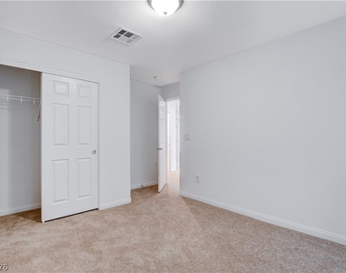 7821 Tomsburgh Lane - Photo Thumbnail 28