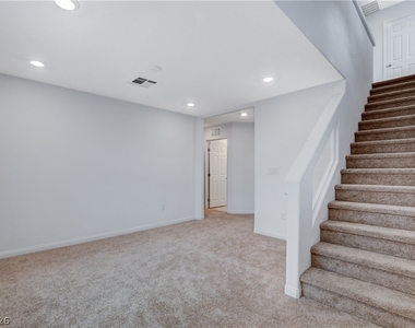 7821 Tomsburgh Lane - Photo Thumbnail 31