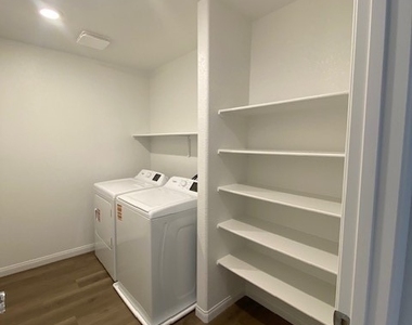 10370 Ricordi Street - Photo Thumbnail 25