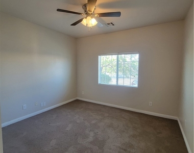 8458 Pico Rivera Avenue - Photo Thumbnail 11
