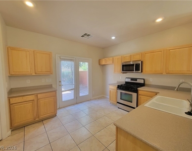 8458 Pico Rivera Avenue - Photo Thumbnail 5
