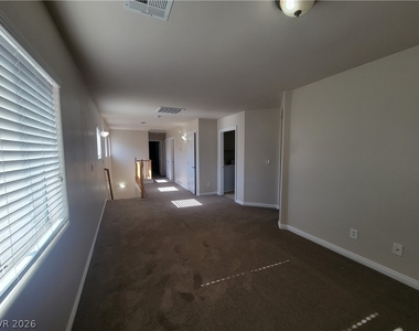 8458 Pico Rivera Avenue - Photo Thumbnail 22