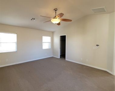 8458 Pico Rivera Avenue - Photo Thumbnail 15