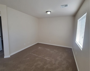 8458 Pico Rivera Avenue - Photo Thumbnail 32