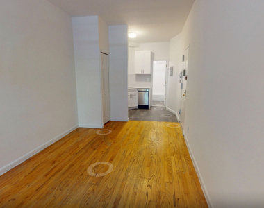 East 91 Street - Photo Thumbnail 2