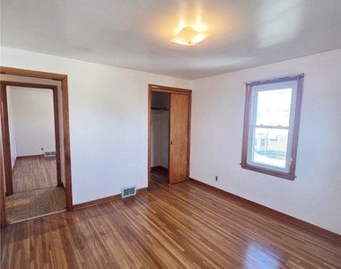 181 Willett Street - Photo Thumbnail 14