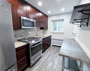 524 Michigan Avenue - Photo Thumbnail 8