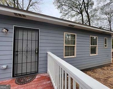 324 Adams Street - Photo Thumbnail 18