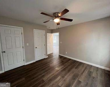 324 Adams Street - Photo Thumbnail 13