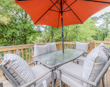 2073 Raintree Place - Photo Thumbnail 20