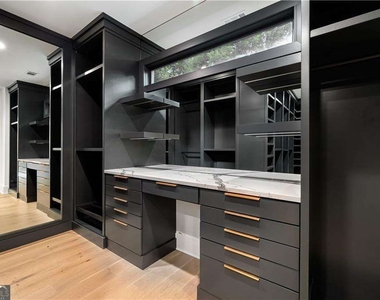 2742 Winding Lane Ne - Photo Thumbnail 31