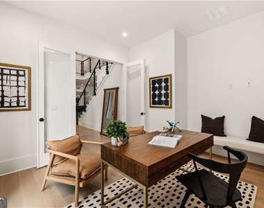 2742 Winding Lane Ne - Photo Thumbnail 7