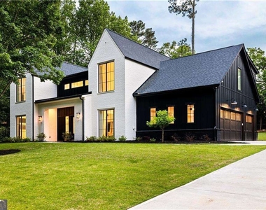 2742 Winding Lane Ne - Photo Thumbnail 3
