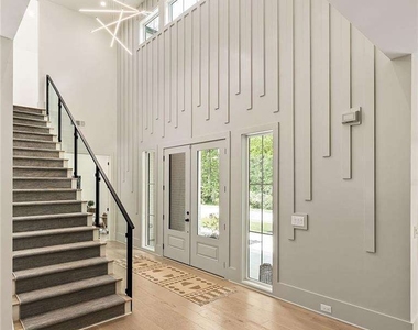 2742 Winding Lane Ne - Photo Thumbnail 5