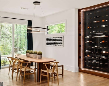 2742 Winding Lane Ne - Photo Thumbnail 12