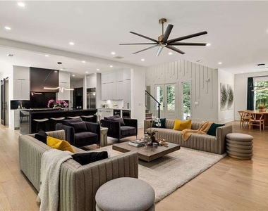 2742 Winding Lane Ne - Photo Thumbnail 11