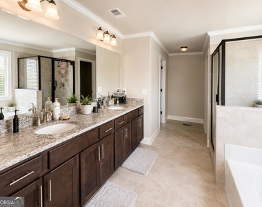 543 Calgary Downs Drive - Photo Thumbnail 6