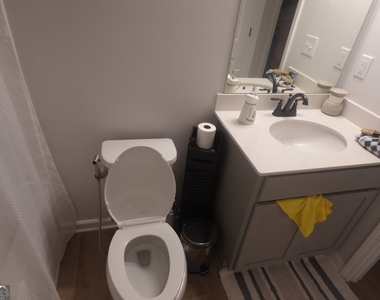 175 Tulip Drive - Photo Thumbnail 13