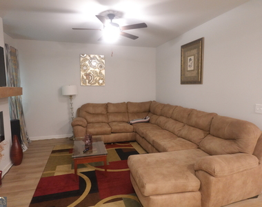 175 Tulip Drive - Photo Thumbnail 1
