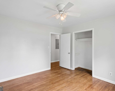 3543 Cloudland Drive - Photo Thumbnail 16