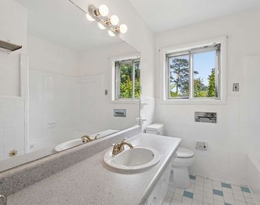 3543 Cloudland Drive - Photo Thumbnail 17