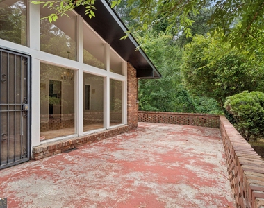 3543 Cloudland Drive - Photo Thumbnail 19