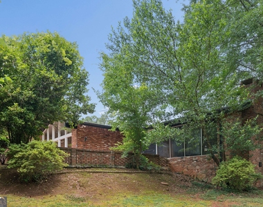 3543 Cloudland Drive - Photo Thumbnail 20