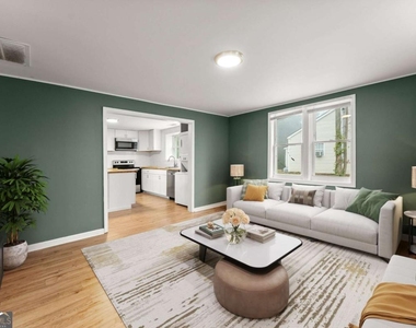 212 Walker Drive - Photo Thumbnail 2