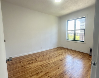 601 West 162nd Street - Photo Thumbnail 4